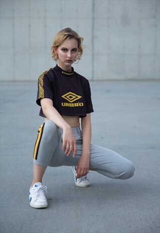VINTAGE UMBRO OLDSCHOOL PATTERNED SPORTS CROP TOP