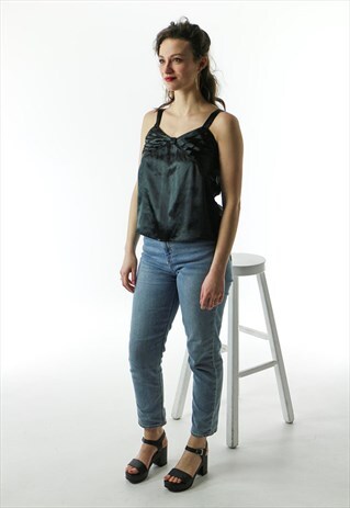 SILKY BLACK TANK TOP / VINTAGE BOXY TOP