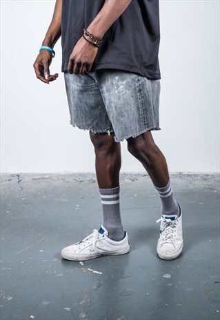 VINTAGE 1990S GREY DENIM LEVI'S SHORTS