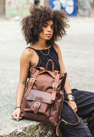 PREMIUM STRESSED BROWN HUNTER LEATHER MESSENGER BACKPACK