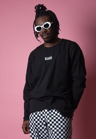 BLACK LONG-SLEEVE RARE T-SHIRT