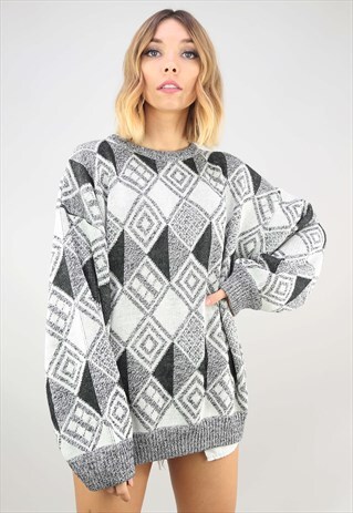 VINTAGE OVERSIZED PATTERNED JUMPER