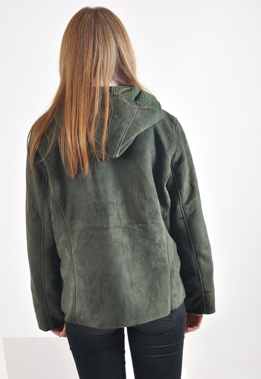 garment image