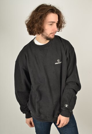 VINTAGE CHAMPION SWEATSHIRT IN BLACK