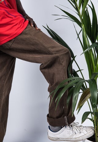 VINTAGE LEVI'S 501 JEANS IN BROWN WITH PAINT MARKS