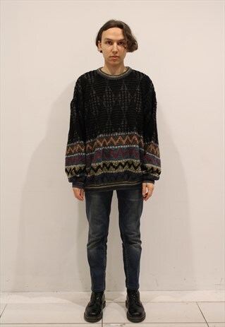 TEXTURED PATTEREND KNIT JUMPER