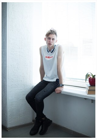 VINTAGE 90'S WHITE SPORT VEST