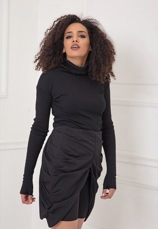 WOMEN SHORTS