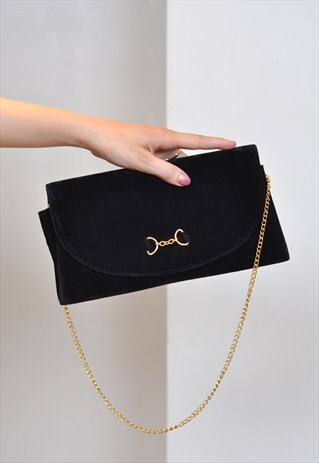 VINTAGE BLACK VELVET & GOLD CHAIN CLUTCH HANDBAG