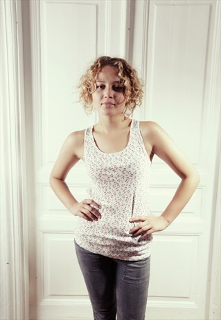 VINTAGE 90'S WHITE SLEEVELESS SHIRT