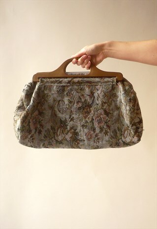 1970'S VINTAGE TAPESTRY FLORAL FOLK HAND HELD KNITTING BAG