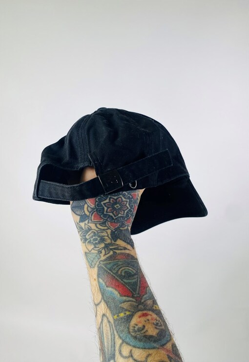 garment image