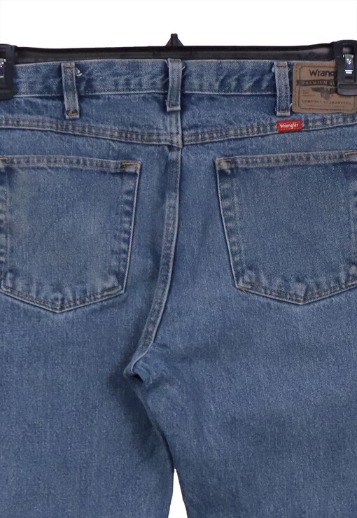 garment image