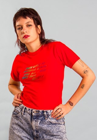 VINTAGE 70S/80S USA RED T-SHIRT