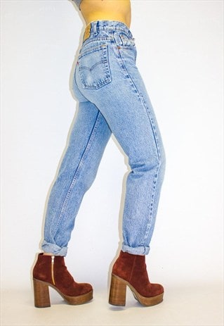 VINTAGE LEVI'S BUTTON FLY JEANS