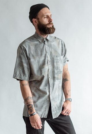 VINTAGE 80S ABSTRACT FESTIVAL SHIRT IN RELAXED FIT