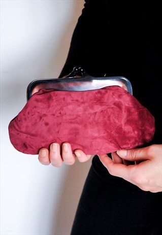 VINTAGE RED VELVET CLUTCH BAG