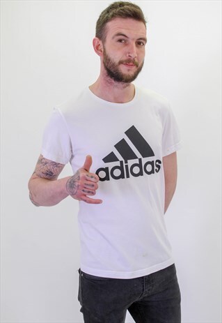 VINTAGE ADIDAS LOGO T-SHIRT IN WHITE MEDIUM