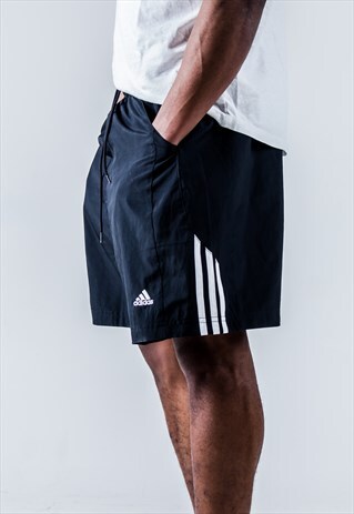 VINTAGE 90S ADIDAS SPORTS SHORTS IN BLACK
