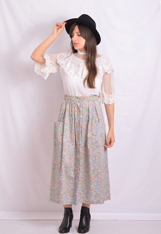 PASTEL COLORS FLOWER SKIRT