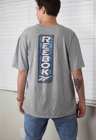 VINTAGE REEBOK T-SHIRT LOGO 90S X 7.9