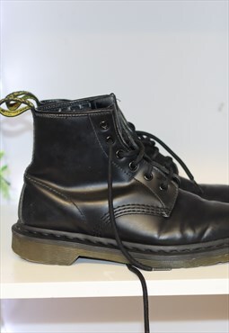 Dr Marten Original 1460 Leather Boots UK 5 