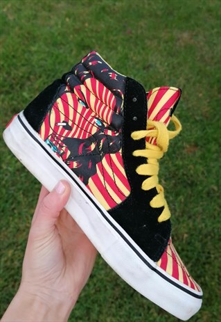 RETRO COMIC HI-TOP VANS UK5
