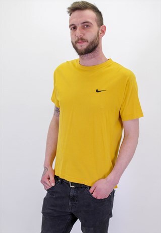 VINTAGE NIKE SWOOSH T-SHIRT IN YELLOW MEDIUM