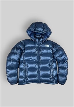 The North Face 700 Hooded Puffer Jacket in Navy Blue