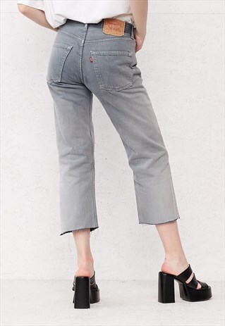VINTAGE GREY LEVI'S 501 FIT DENIM JEANS