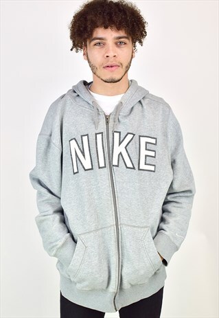 VINTAGE 90'S NIKE HOODIE