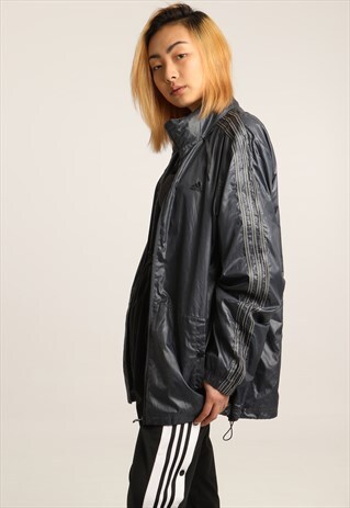 VINTAGE ADIDAS LIGHTWEIGHT JACKET