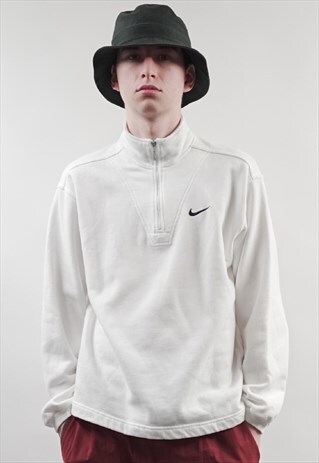 VINTAGE 90'S NIKE SWOOSH WHITE ZIP-UP SWEATSHIRT