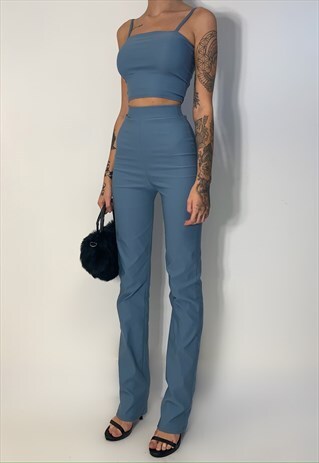 REJUST ESSENTIALS - PETROL BLUE SQUARE CUT CAMI CROP