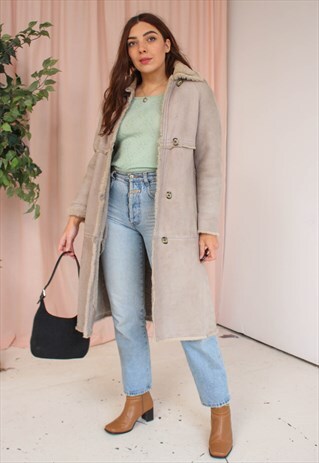 VINTAGE 80S HOODED SHEARLING COAT IN OFF WHITE