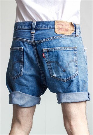 VINTAGE LEVI'S DENIM SHORTS