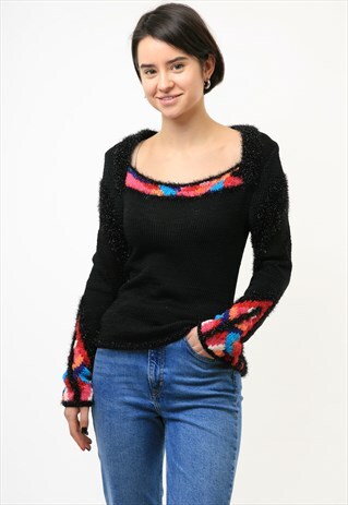 HANDKNITTED ABSTRACT PATTERN COZY BLACK PULLOVER JUMPER 3727