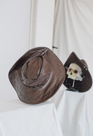 VINTAGE 70S WESTERN COWBOY HAT IN BROWN FAUX LEATHER S