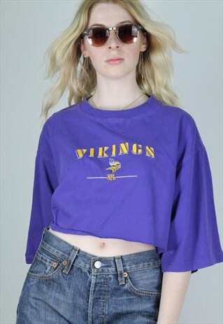 VINTAGE 90S CROP TOP