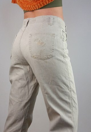VINTAGE 90'S LIGHT COTTON HIGH WAIST MOM JEANS IN CREAM