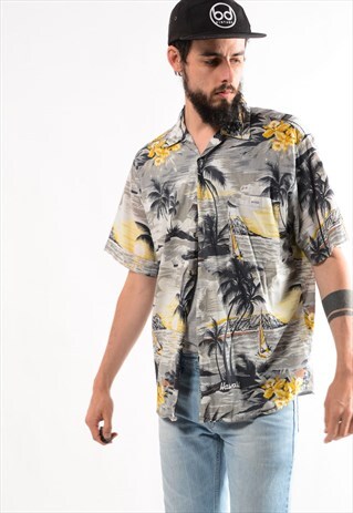VINTAGE HAWAIIAN SHIRT