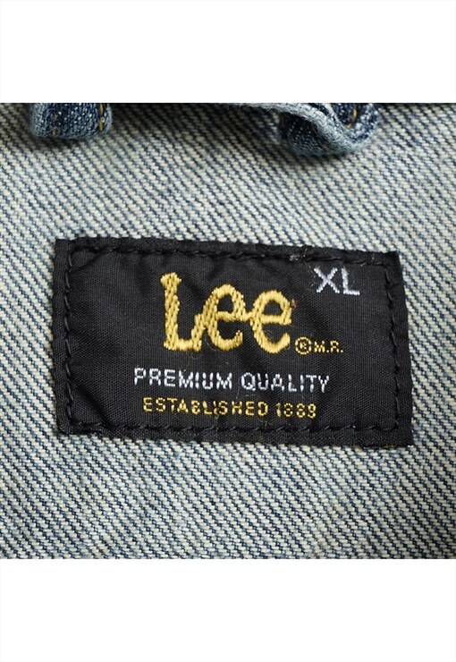 garment image