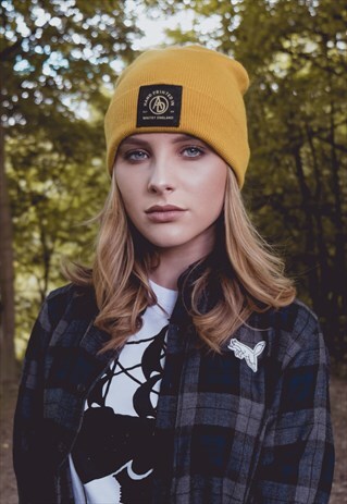ART DISCO 'INSIGNIA' MUSTARD BEANIE