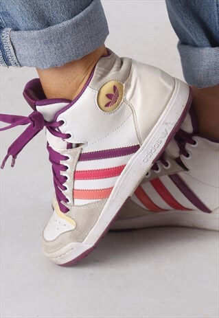 ADIDAS HI TOPS TRAINERS UK 5.5, US 7 . (ECG)