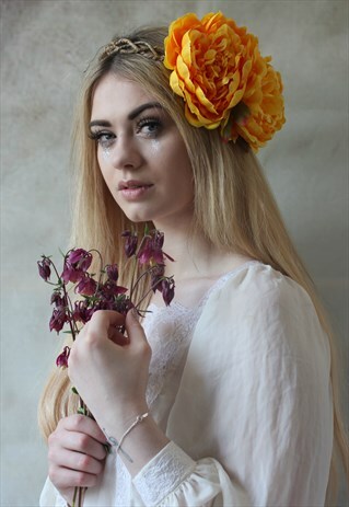 LARGE FLOWER HEADPIECE