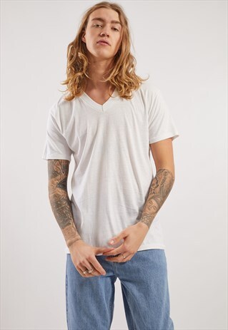 VINTAGE V-NECK T-SHIRT