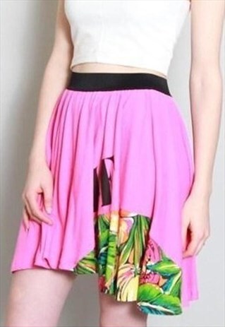 VINTAGE 1990'S BRIGHT PINK AND TROPICAL PRINT MINI SKIRT.