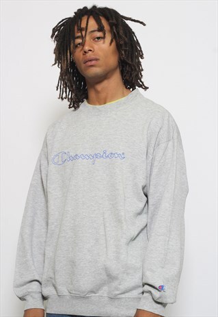 VINTAGE CHAMPION SWEATSHIRT