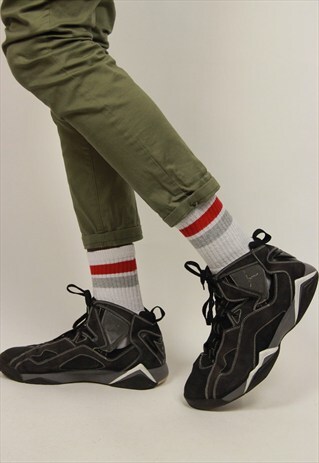 VINTAGE JORDAN TRAINERS