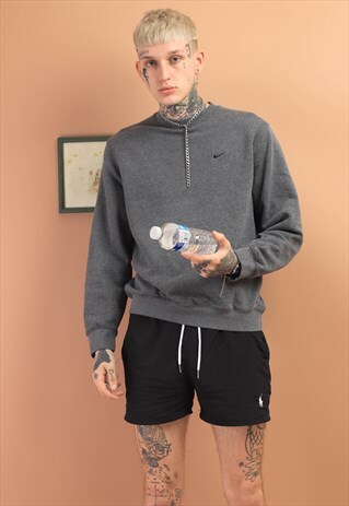 VINTAGE NIKE SWEATSHIRT